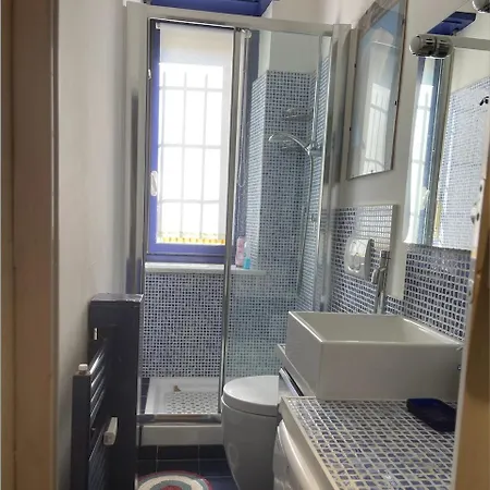 Bright Four-room With A Large Terrace Daire Torino